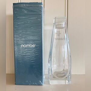 Nambe Klasp Minimalist Modern Lead Crystal Wine Decanter by Karim Rashid